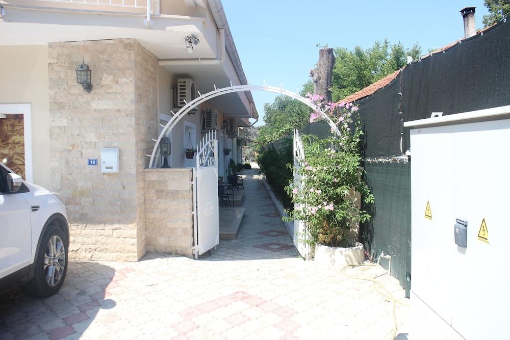 Sounds Of Berg Hotel Dalyan Esterno foto